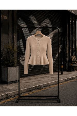 Düğmeli volan detaylı peplum triko hırka CLT031