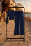 Kadın büzgü detaylı crop bluz bol paça pantolon ikili takım CLT022
